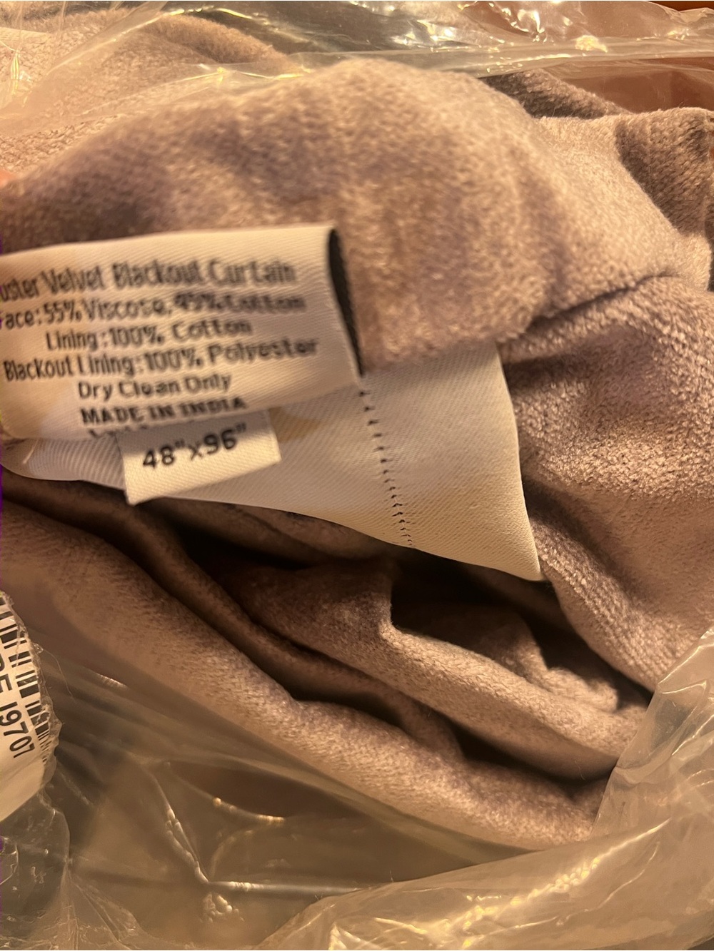 Quince Luster Velvet True Blackout Curtain Panel in Silver 48x96 New - Picture 4 of 8